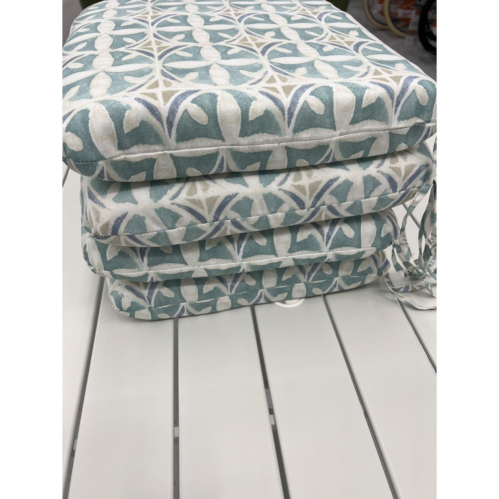 Mainstays Sand Dollar Rectangle Outdoor  4 Seat Cushions Set 15.5-Dx17-Wx2.5-H